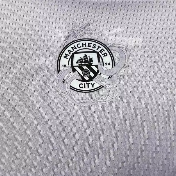 Camisa Manchester City Ano do Dragão 24/25 Torcedor Masculina - Branca