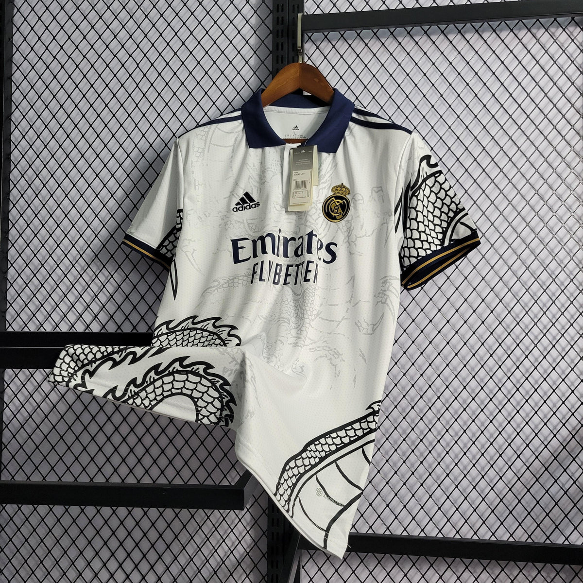 Camisa Real Madrid Dragão Chinês 22/23 - Masculina - Outlet Esportes